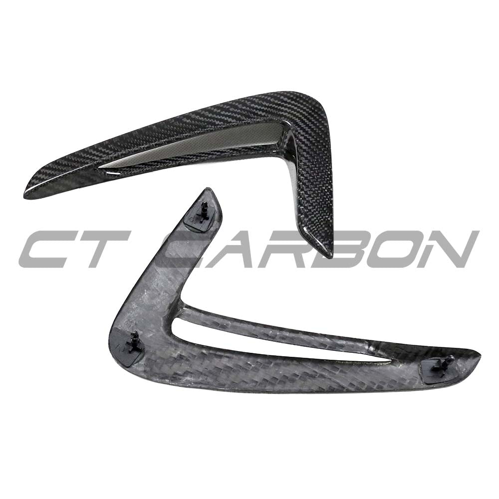 BMW 4 Series F32/F33 2013-2020 Dry Carbon Fibre Front Fender Wing Trim by CT Carbon, close-up view of the lightweight accessory