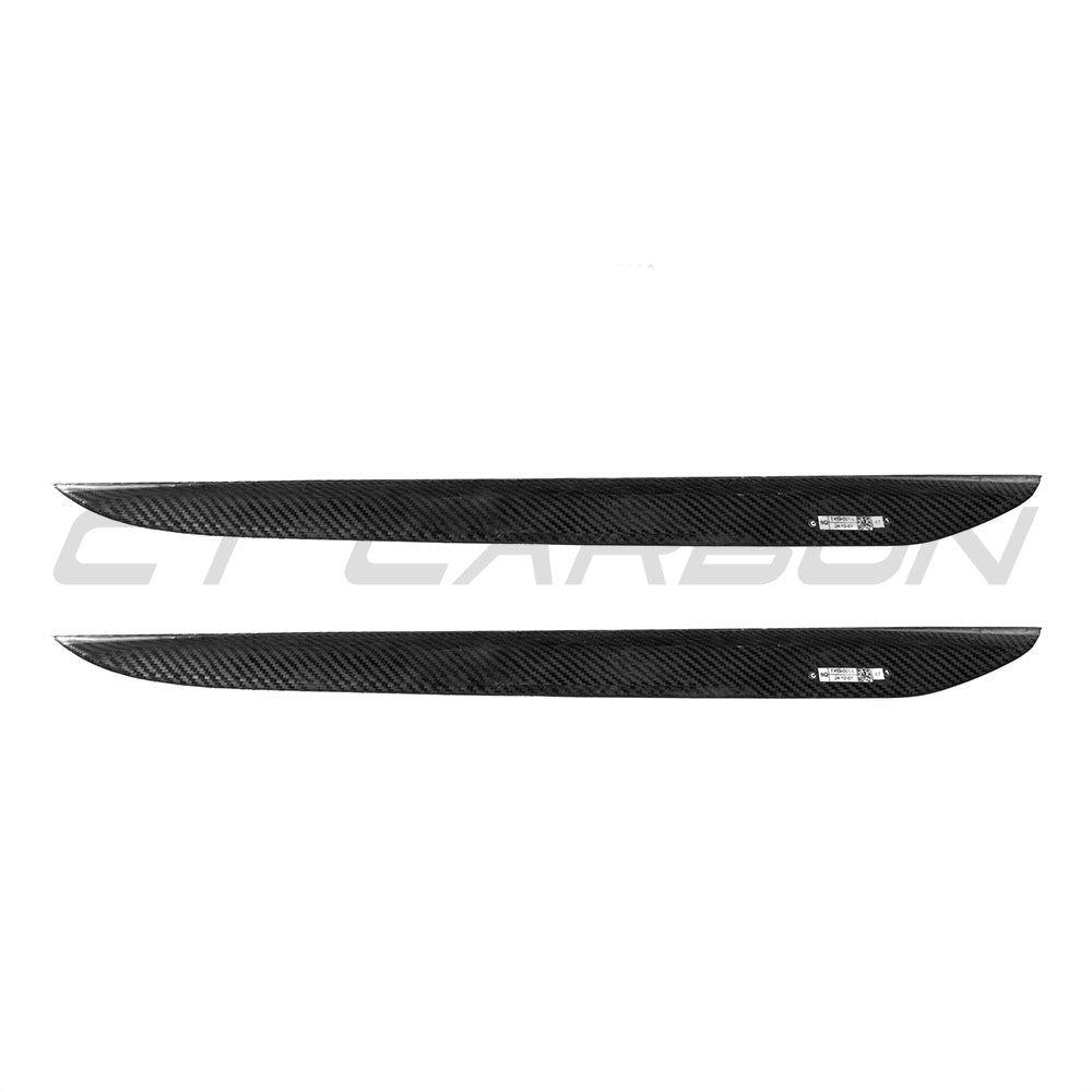 BMW X6 G06 2019+ Carbon Fibre Rear Window Trims by CT Carbon, close-up of sleek black carbon fiber accessory on vehicle rear window