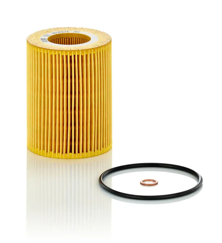MANN oil filter M2 M3 M4 N55 S55 for BMW engines, showing the black filter element and metal casing in the image.