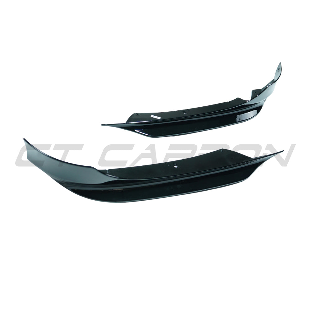 BMW E90/E91 3 Series LCI SE 2009-2011 Gloss Black Splitter Corners by CT Carbon, showcasing sleek, aerodynamic front splitter corners.