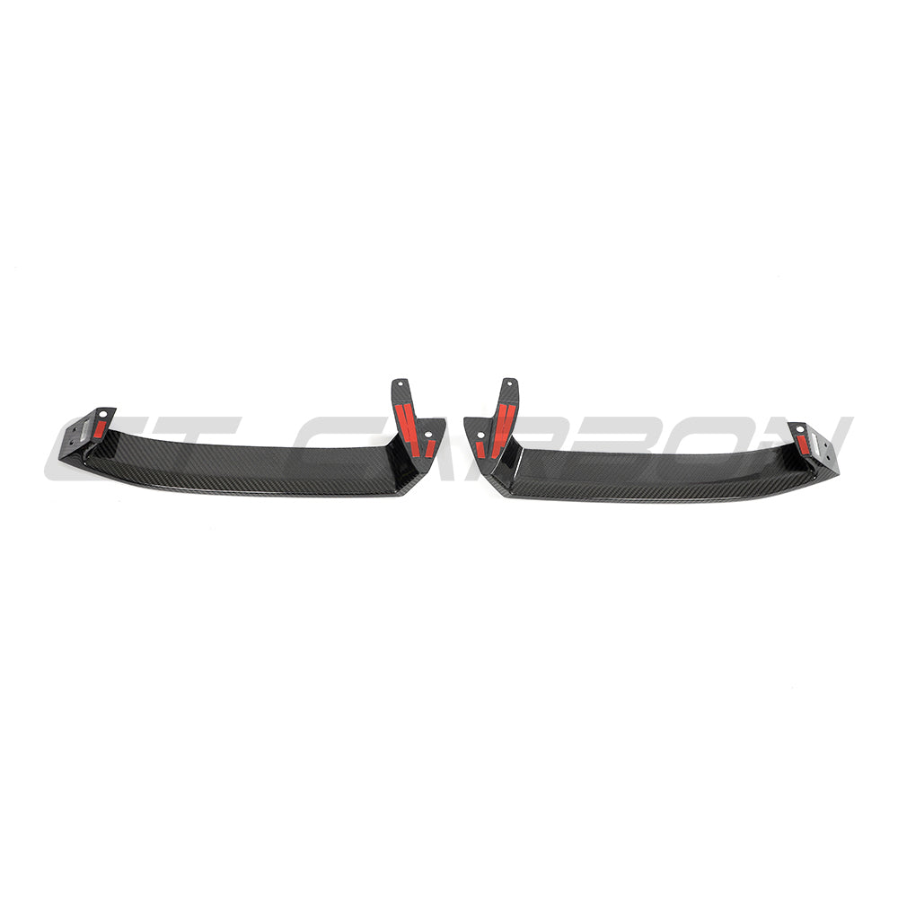 BMW G60 5 Series and I5 full carbon fibre kit by CT Carbon, featuring lightweight, high-quality carbon fibre components.