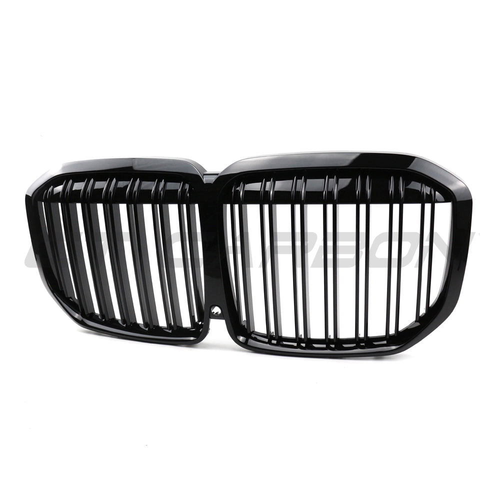BMW G07 X7 2020-2022 CT Carbon front double slat grille, close-up view showing matte black finish and grille design details.