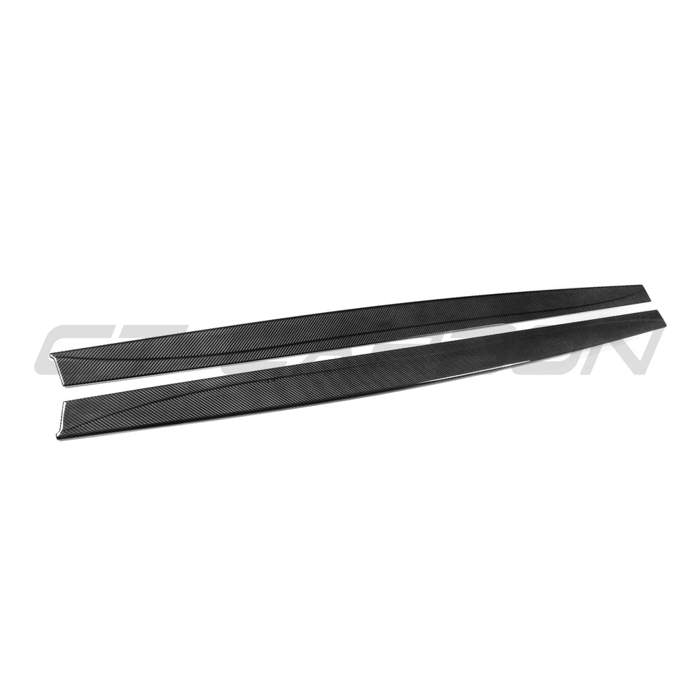 BMW G60 5 Series and I5 full carbon fibre kit by CT Carbon, showcasing pre-preg carbon fibre side skirts for the car.