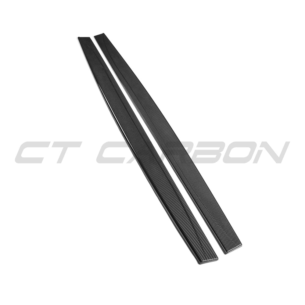 BMW G60 5 Series & I5 full carbon fibre kit by CT Carbon, includes side skirts made of pre-preg carbon fiber.