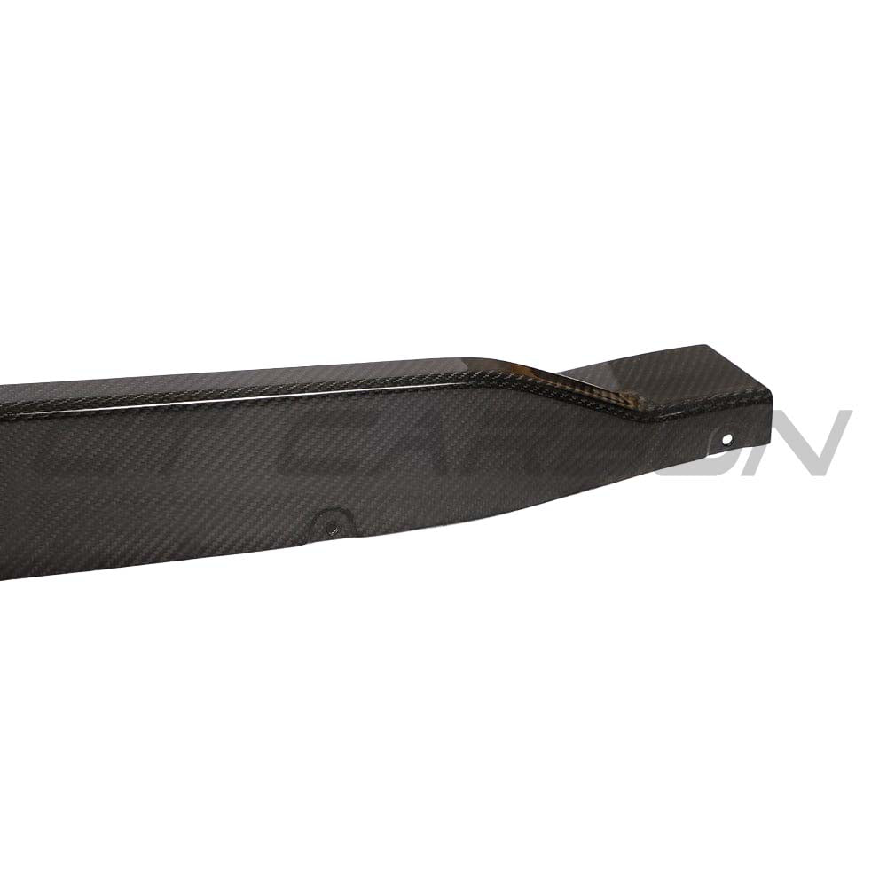 BMW G82 M4 CT Carbon full carbon fibre side skirts kit in MP style, showcasing sleek, lightweight carbon fibre panels.