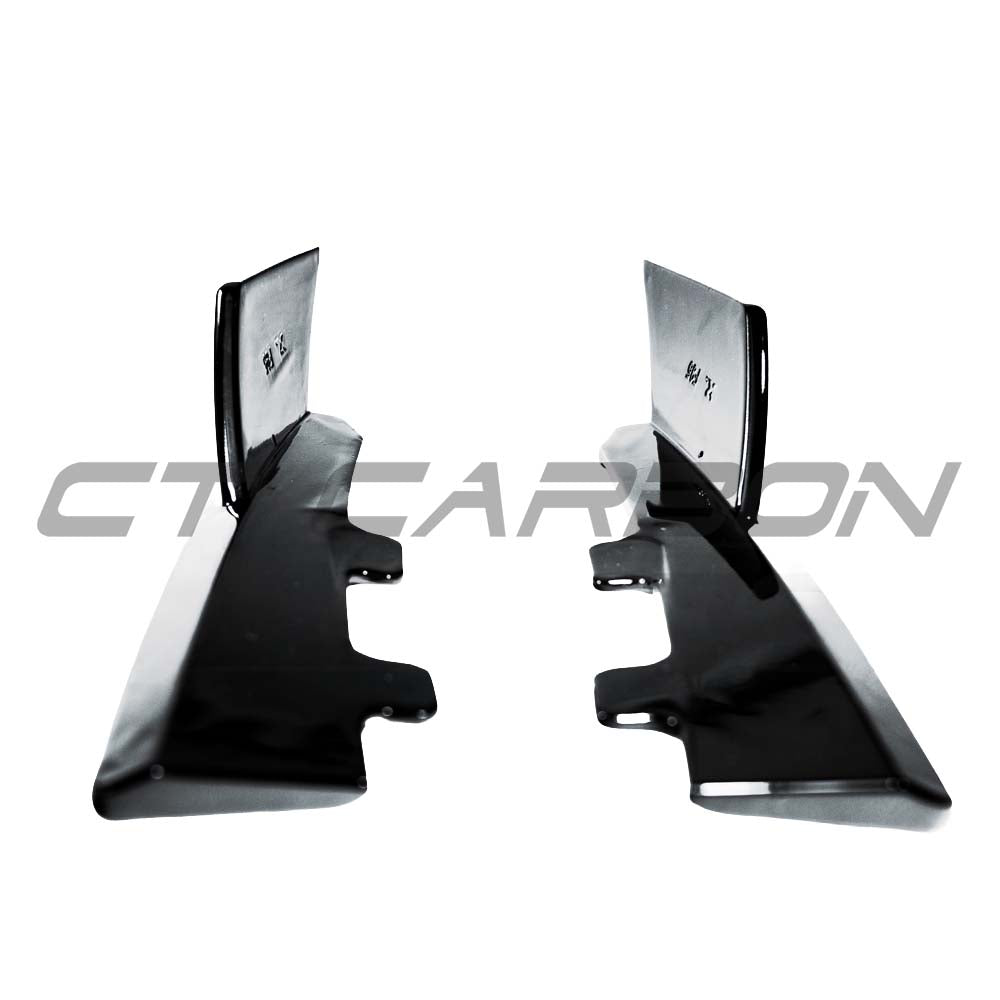 Gloss black kit for BMW X5M F95 2019-2022 Pre-LCI by CT Carbon, featuring sleek carbon fiber parts and enhancements.