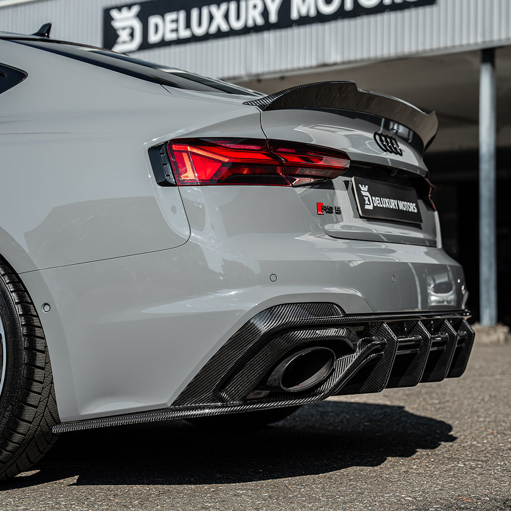 Full carbon fiber kit for Audi RS5 B9.5 Sportback 2020-2024 by CT Carbon, showcasing sleek carbon fiber panels and accents.