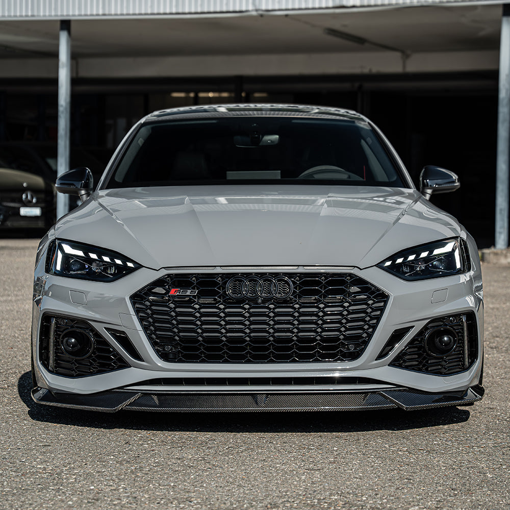 Full view of the CT Carbon Audi RS5 B9.5 Sportback 2020-2024 carbon fibre kit installed on the car.