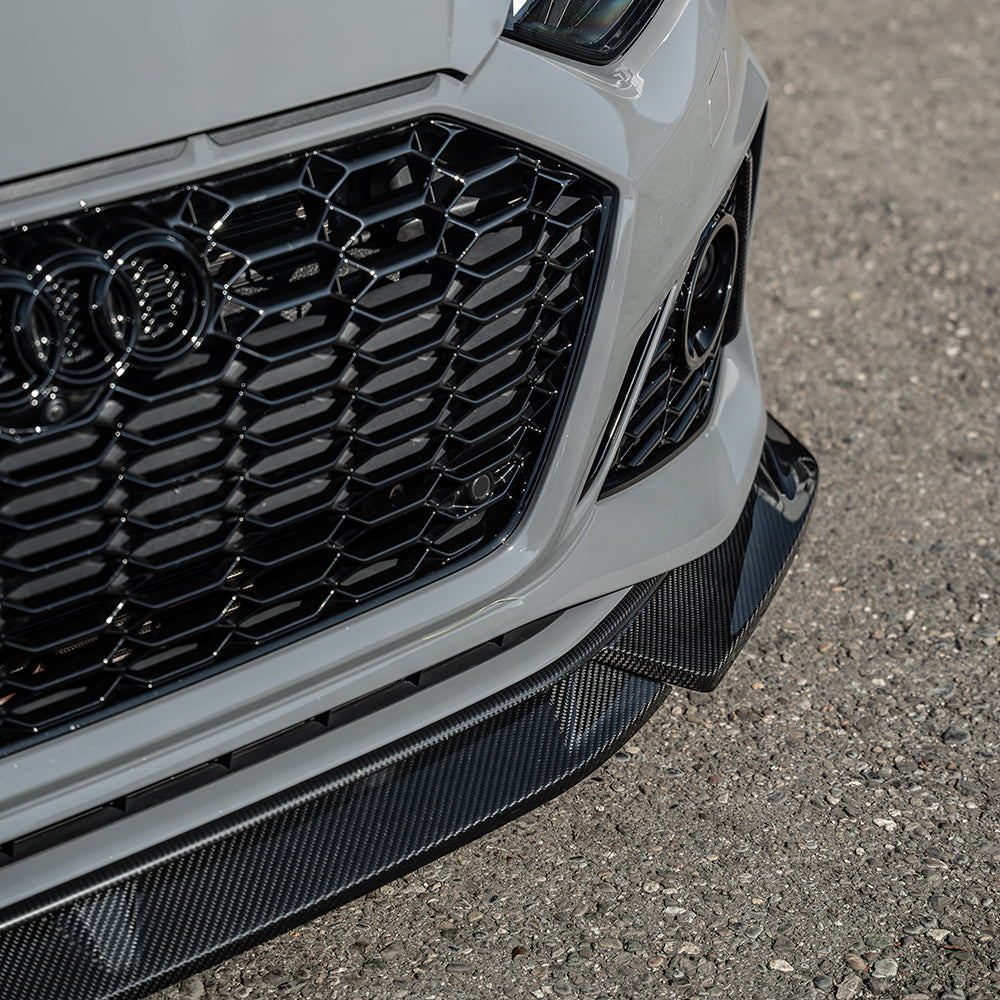 Full car view of a 2020-2024 Audi RS5 B9.5 Sportback with CT Design carbon fibre kit, showcasing aerodynamic enhancements and sleek finish.