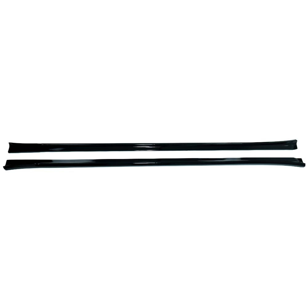 BMW G01 G02 G08 F97 F98 X3 X4 X3M X4M 2018-2022 CT Carbon gloss black side skirts on a vehicle.