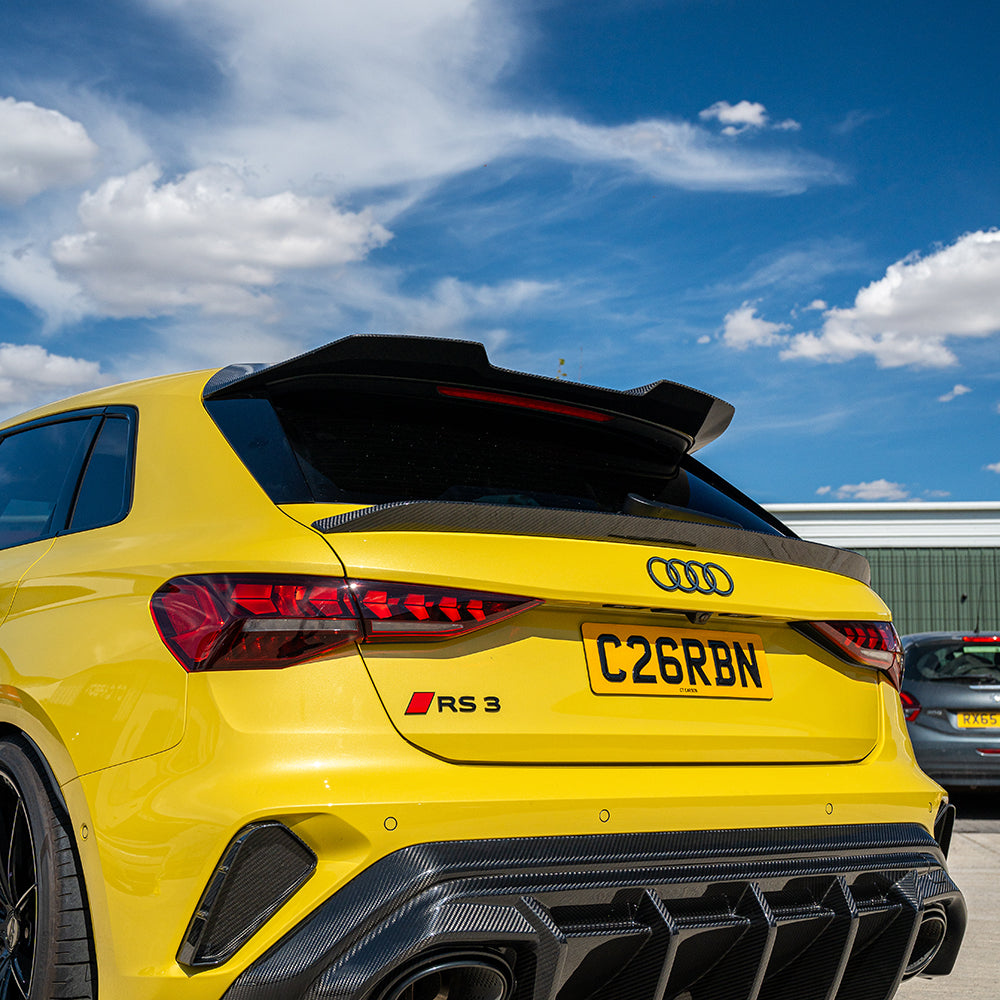 Full view of the CT Design V2 carbon fibre kit on an Audi RS3 8Y 2025+ facelift Sportback, showcasing aerodynamic enhancements and sleek finish.