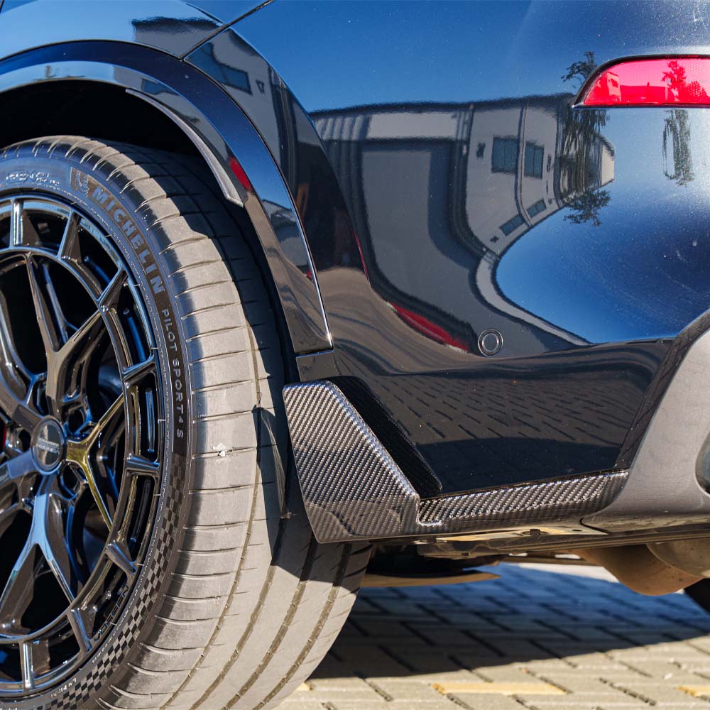 BMW G05 X5 LCI 2023 full carbon fiber kit by CT Carbon, showing detailed view of the lightweight, high-performance automotive upgrade.