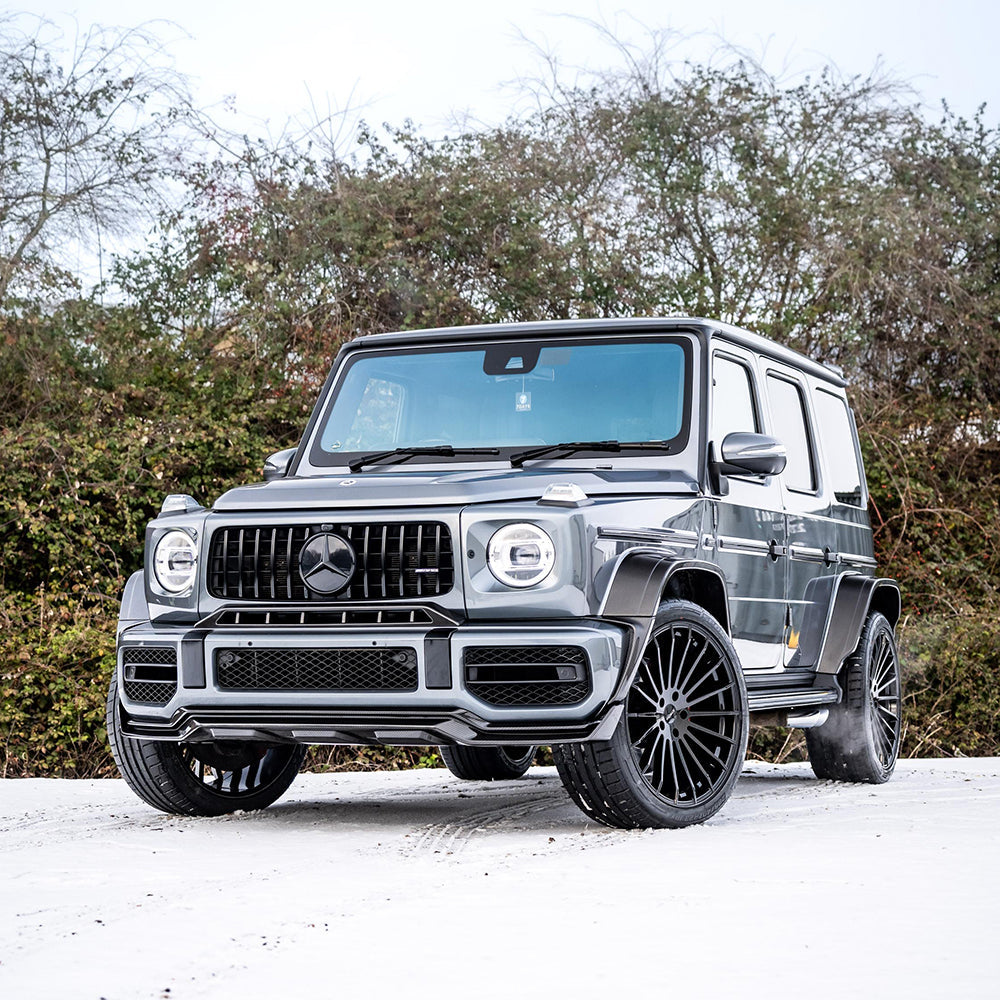 Mercedes-Benz G63 2018-2024 W463 wide arch kit by CT Carbon, showcasing full carbon fiber wide fender flares on the vehicle.
