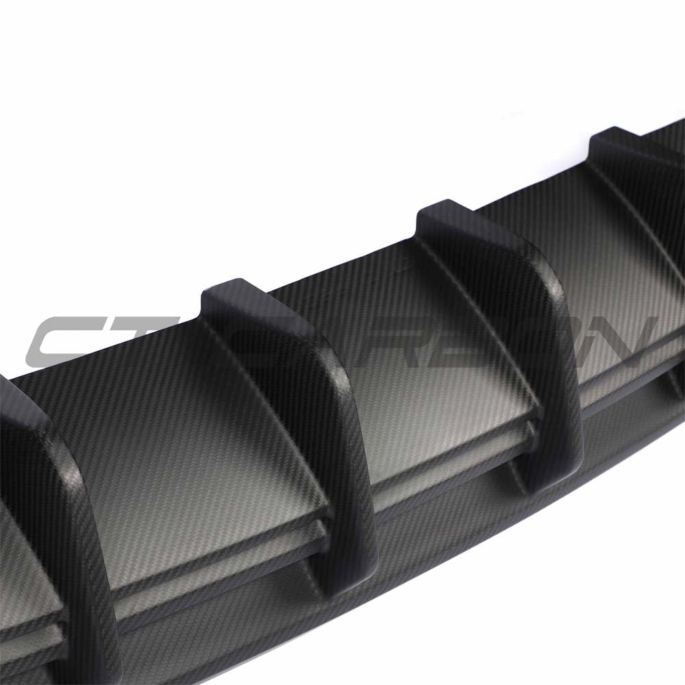 AUDI RS6 C8 CT Carbon full matte carbon fiber kit V1, showcasing textured matte finish and precise fit on the vehicle.