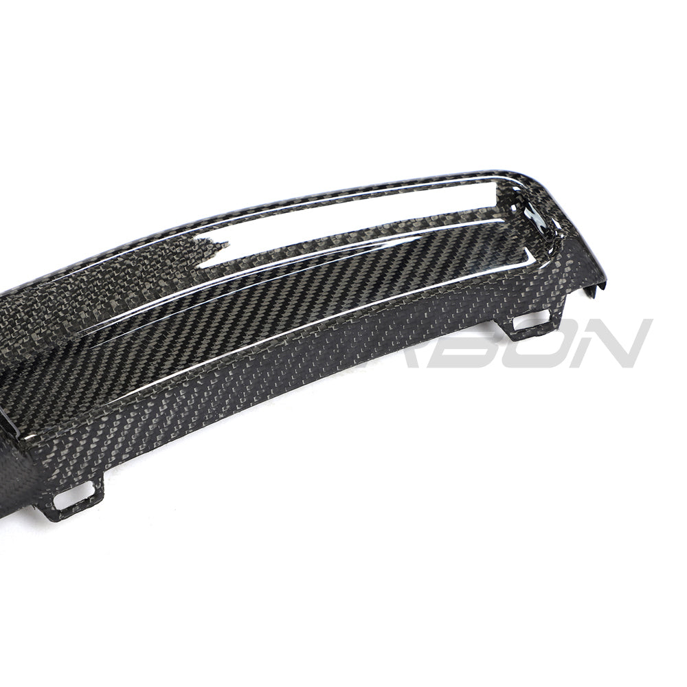 BMW G22 G23 4 Series 2020-2024 CT Carbon lower pre-LCI carbon fiber diffuser V3 with sleek aerodynamic design.