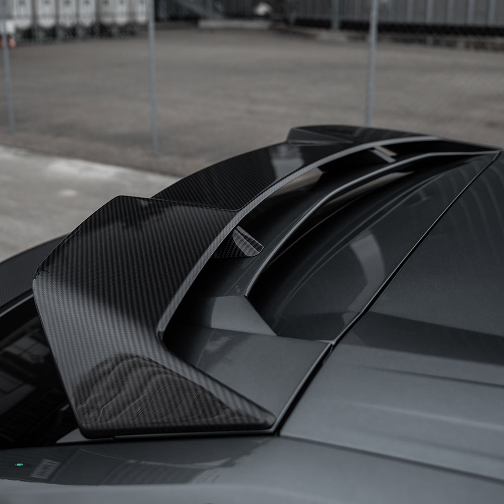 Lamborghini Urus with CT Carbon full wide arch kit featuring carbon fibre finish and aerodynamic design.