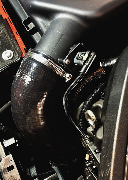 MMX Performance silicone intake hose for BMW B58 engines, suitable for M140i, M240i, 340i, and 440i models.