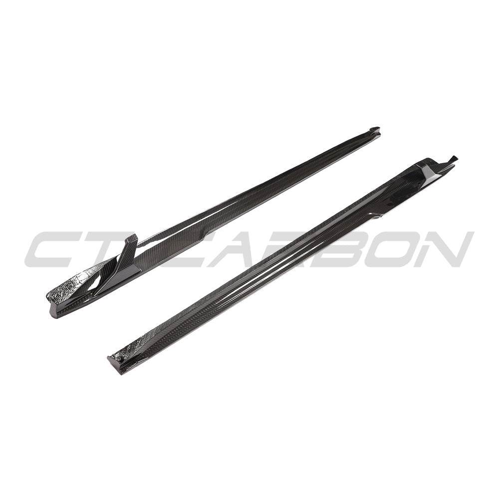 CT Carbon Porsche 911 991.2 GTS 2017-2019 carbon fibre side skirt extensions, close-up view of sleek, aerodynamic design