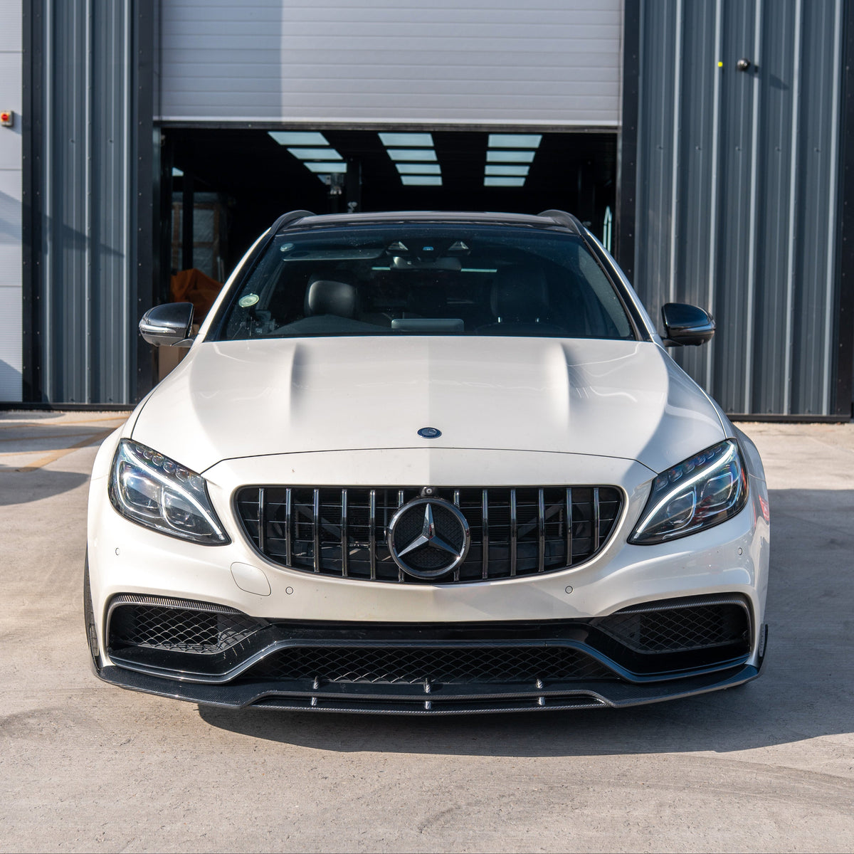 MERCEDES W205 C63 AMG 2014-2018 AMG GT BLACK GRILLE (WITH CAMERA)