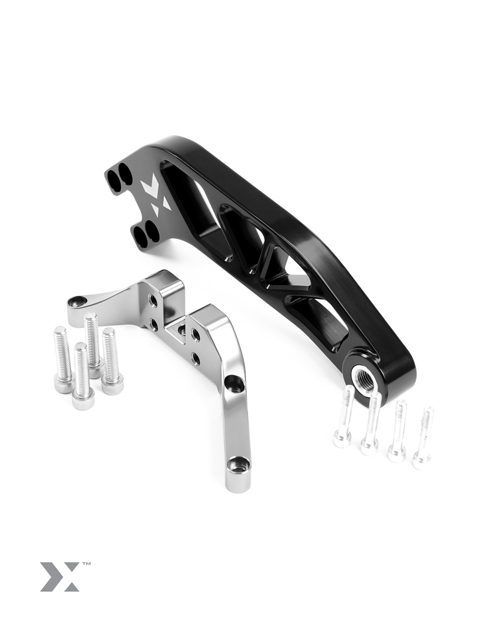 BMW G8x dual differential mount by MMX Performance, showcasing the sturdy metal construction and mounting points for improved stability.