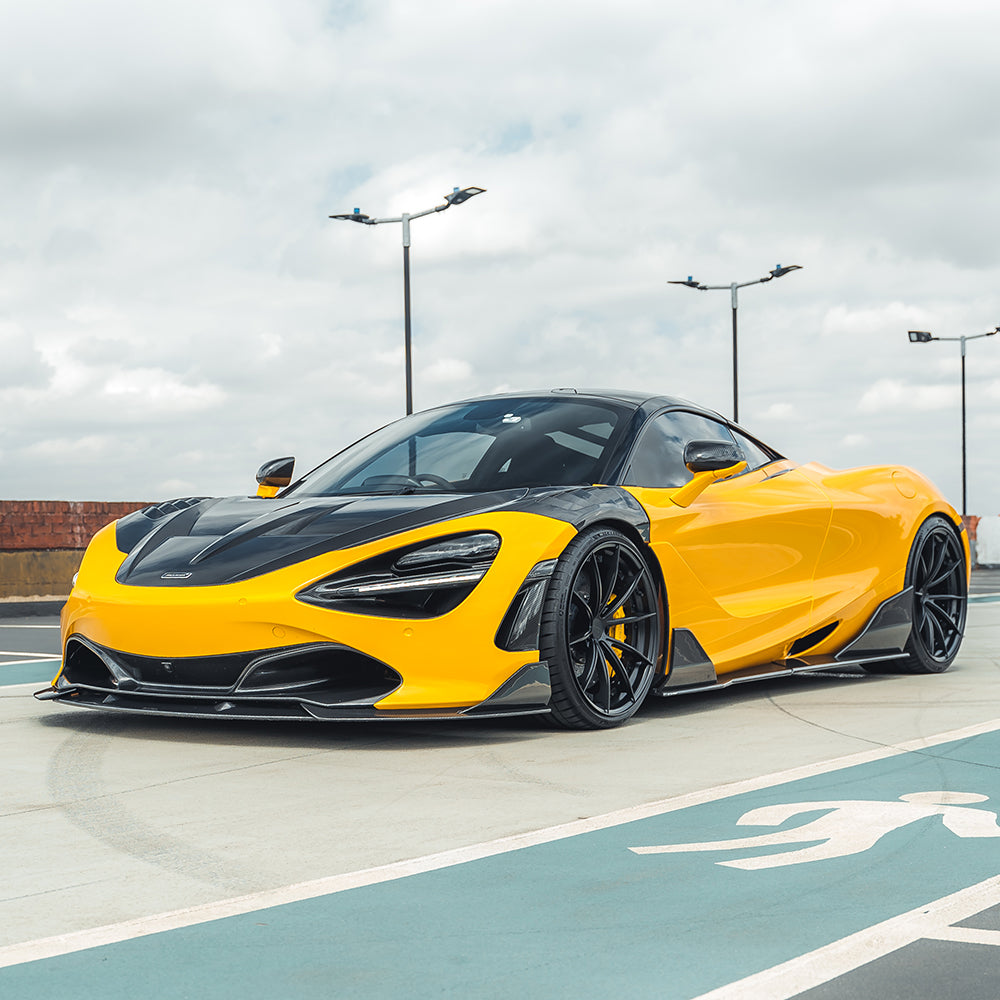 MCLAREN 720S carbon fibre front fenders by CT Design, showcasing lightweight, aerodynamic car body enhancements.