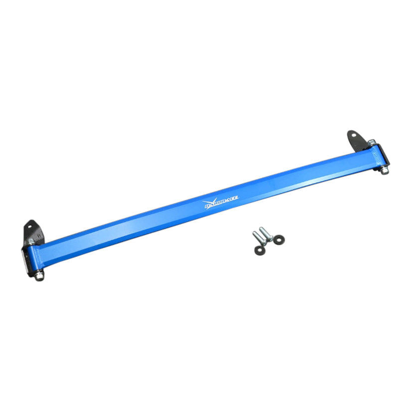 Hardrace Q0659 chassis brace for BMW 5 Series G30/G31, showing the metal bar designed to improve vehicle stability.