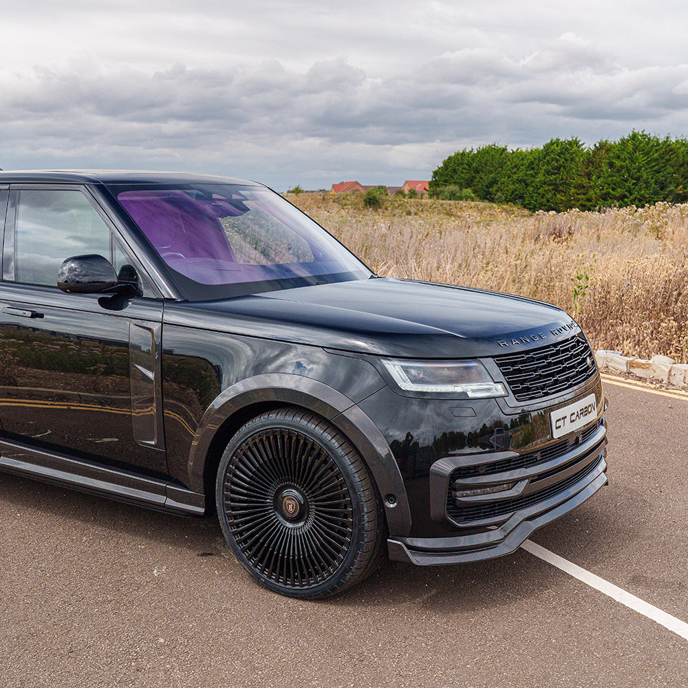 Range Rover L460 (SWB) 2022+ CT Carbon full carbon fibre kit, showcasing sleek carbon fiber panels on the vehicle.
