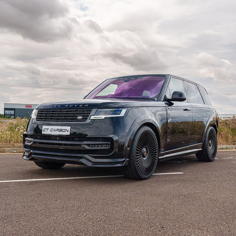 Range Rover L460 (SWB) 2022+ CT Carbon fiber kit, full exterior upgrade, showing carbon fiber components on the vehicle.
