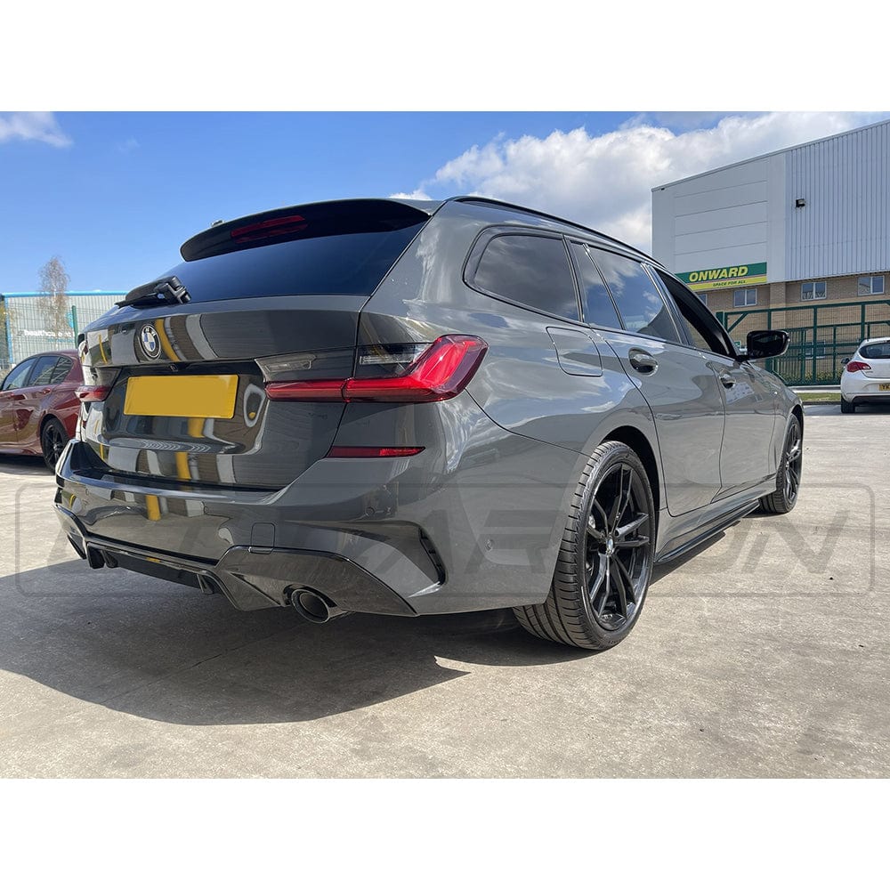 BMW G20 G21 3 Series 2019-2022 CT Carbon gloss black round exhaust diffuser, stylish upgrade for pre-LCI models.