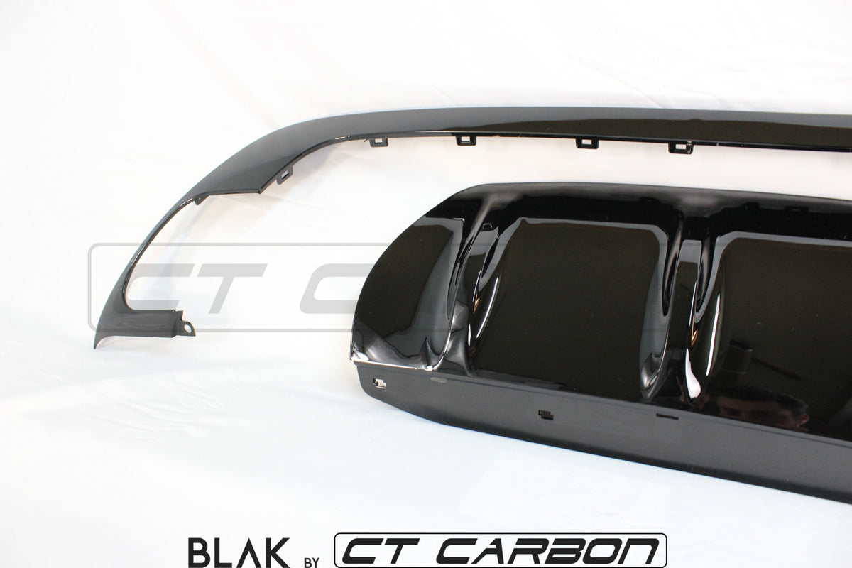 Full black edition Range Rover Velar trim pack kit by CT Carbon, featuring sleek black accents for 2017+ model.