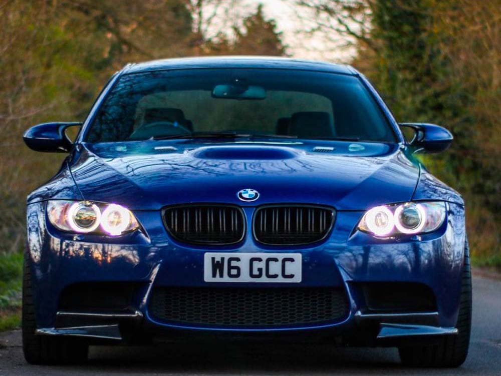 Black CT Carbon grille with double slats for BMW M3 E92/E93 3 Series LCI, showcasing sleek, high-performance front design.