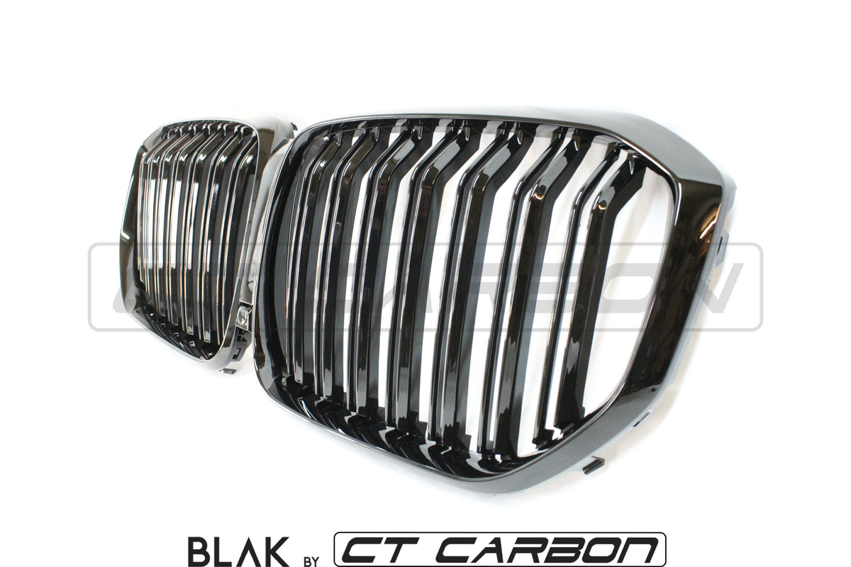 BMW X5 G05 2018+ black double slat grille by CT Carbon, showcasing sleek black grille design on a luxury SUV.