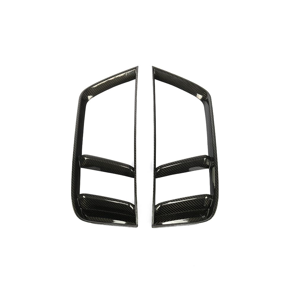 CT Carbon rear side grille for Audi R8 V10 Gen 2 in carbon fibre, showcasing sleek, textured finish and precise fitment.
