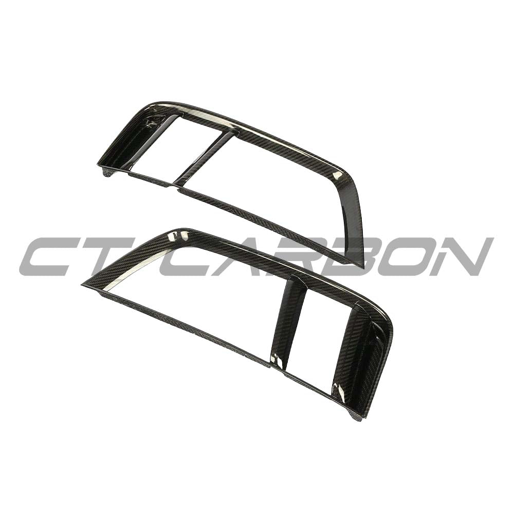Carbon fibre rear side grille for Audi R8 V10 Gen 2 by CT Carbon, showcasing sleek, textured automotive grille design.