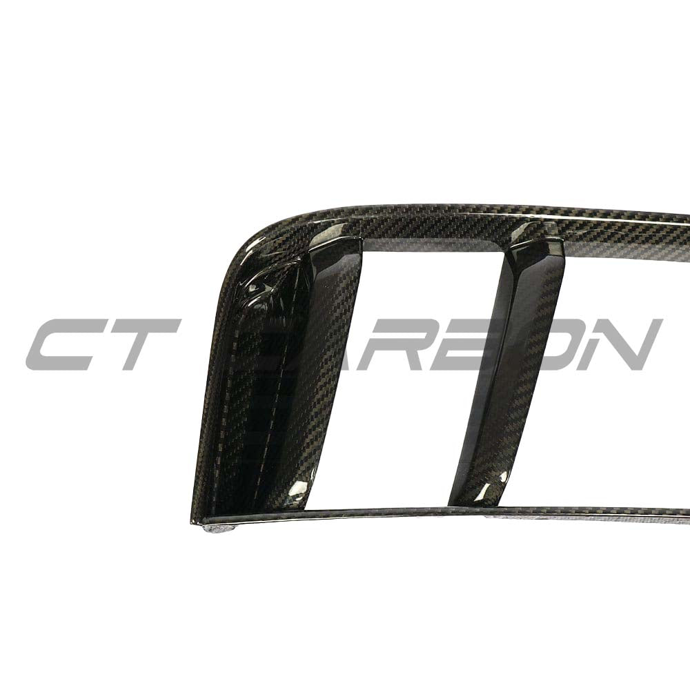 Audi R8 V10 Gen 2 carbon fibre rear side grille by CT Carbon, showcasing sleek, lightweight performance-oriented car grille design.