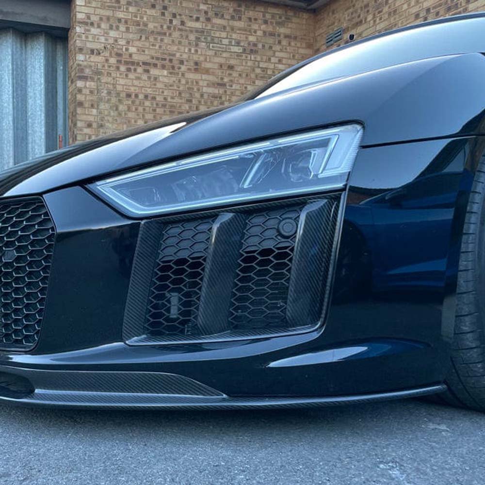 Carbon fibre side grille for Audi R8 V10 Gen 2 by CT Carbon, showcasing sleek, textured automotive grille design.