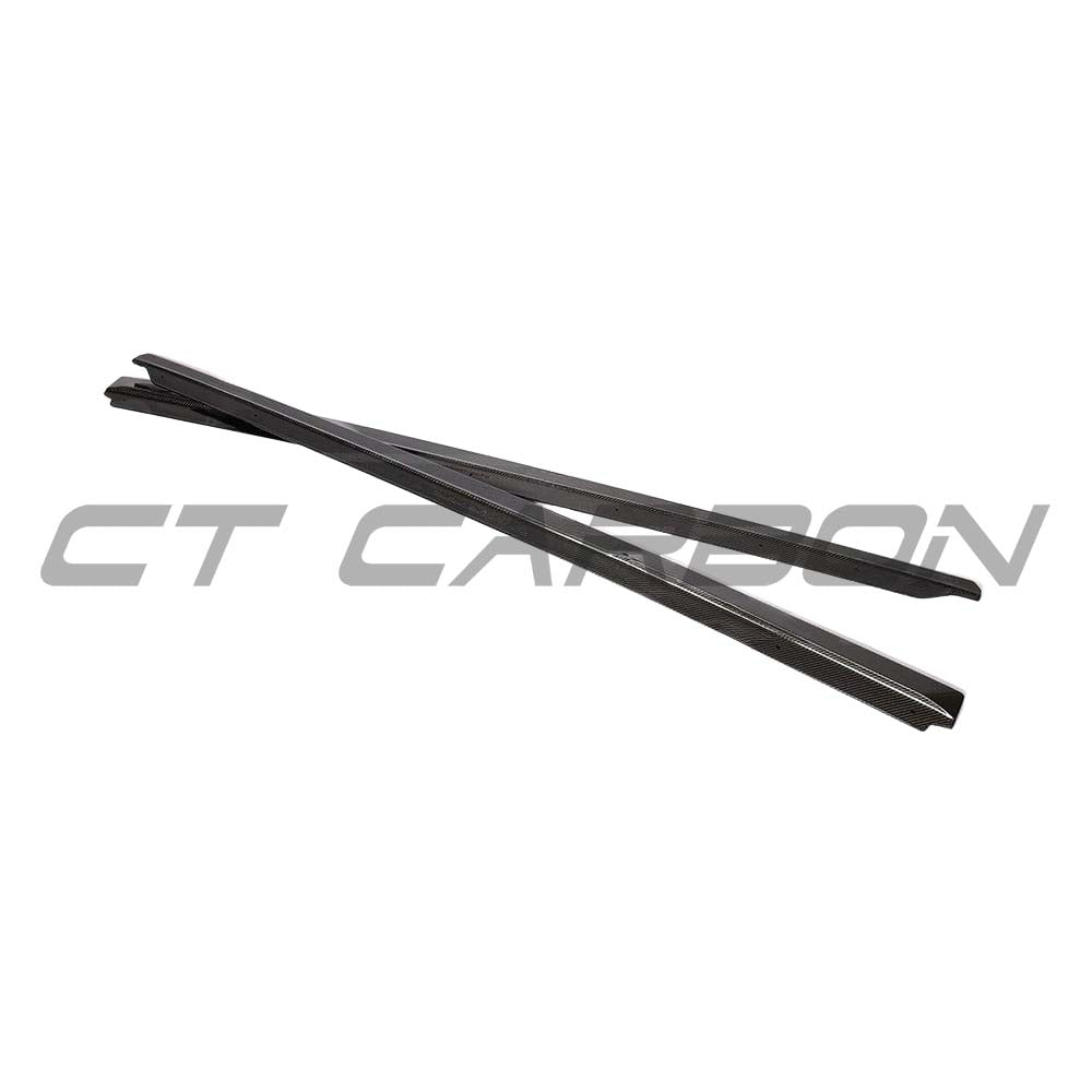 Audi R8 V10 Gen 2 CT Carbon fiber side skirts, lightweight and aerodynamic, designed for enhanced performance and style.