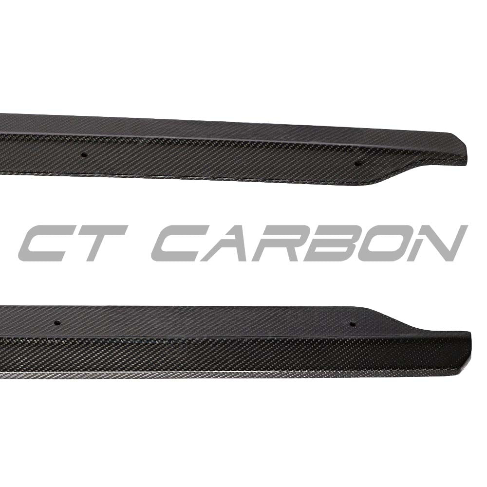 Audi R8 V10 Gen 2 CT Carbon fiber side skirts, sleek aerodynamic accessories for enhanced sportiness.
