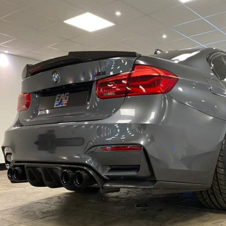 Full BMW M3 (F80) saloon and coupe carbon fibre kit by CT Carbon, showcasing splitters and aerodynamic components.