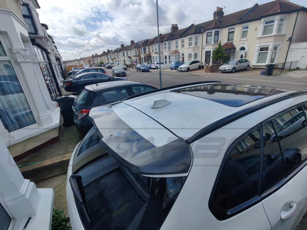 BMW X5 G05 CT Design carbon fibre spoiler, sleek aerodynamic car spoiler for enhanced style and performance.