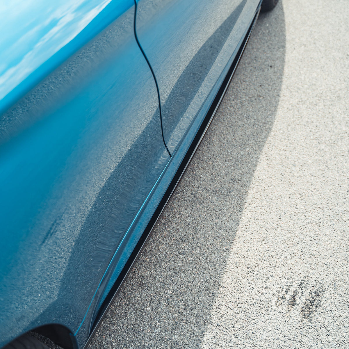 BMW 4 Series 2013-2020 F32 GLOSS BLACK full kit with twin exhaust, by CT Carbon, shown on a car's rear view.