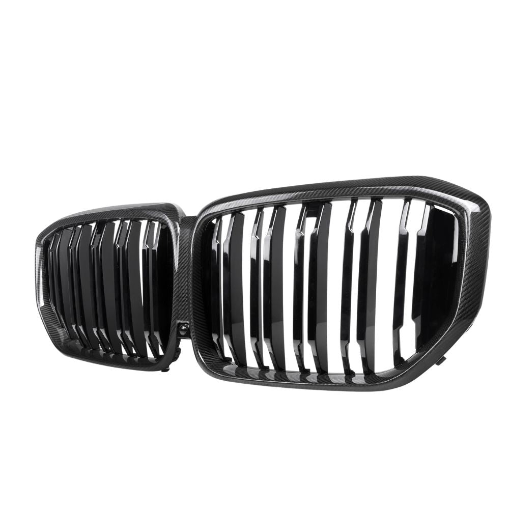 BMW X5 G05/F95 X5M 2019-2022 CT Carbon pre-preg carbon fiber grille with double slats for a sleek, sporty look.