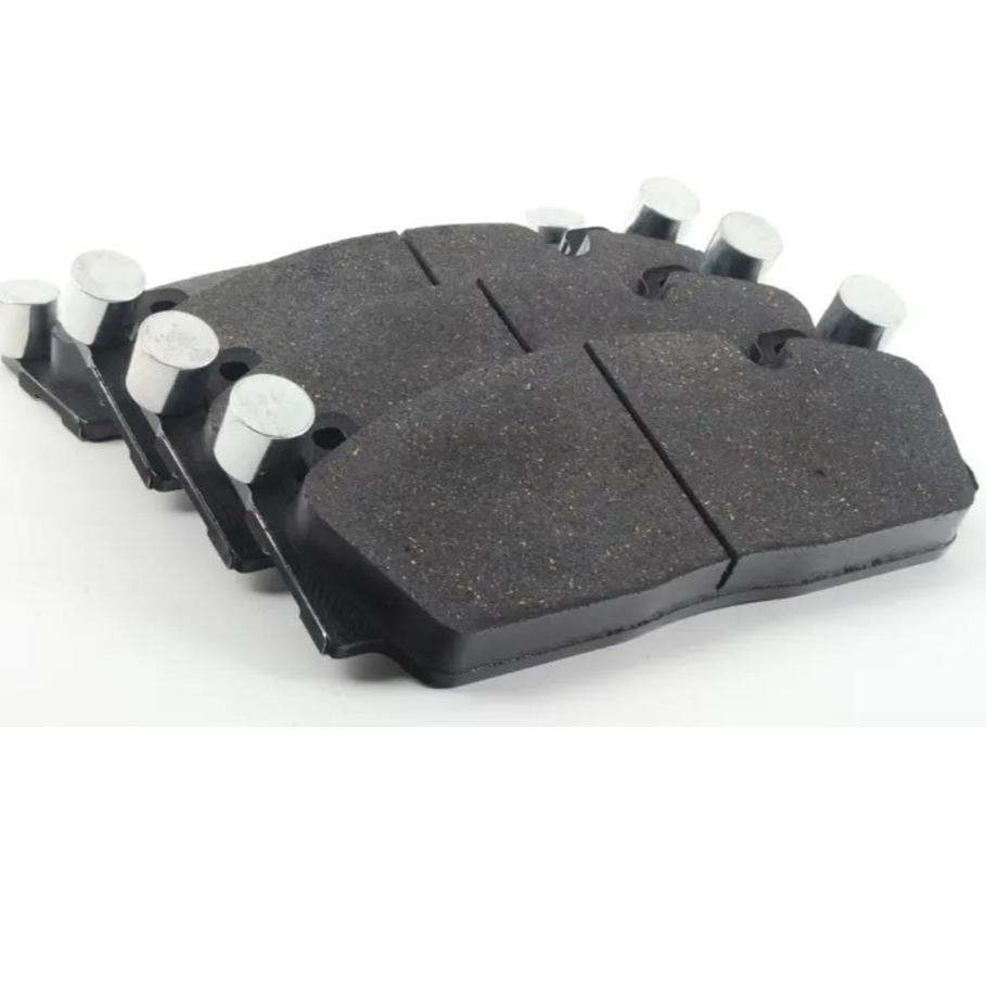 Genuine BMW M2 Competition front brake discs 400x36mm with brake pads kit, showing high-performance brake components.
