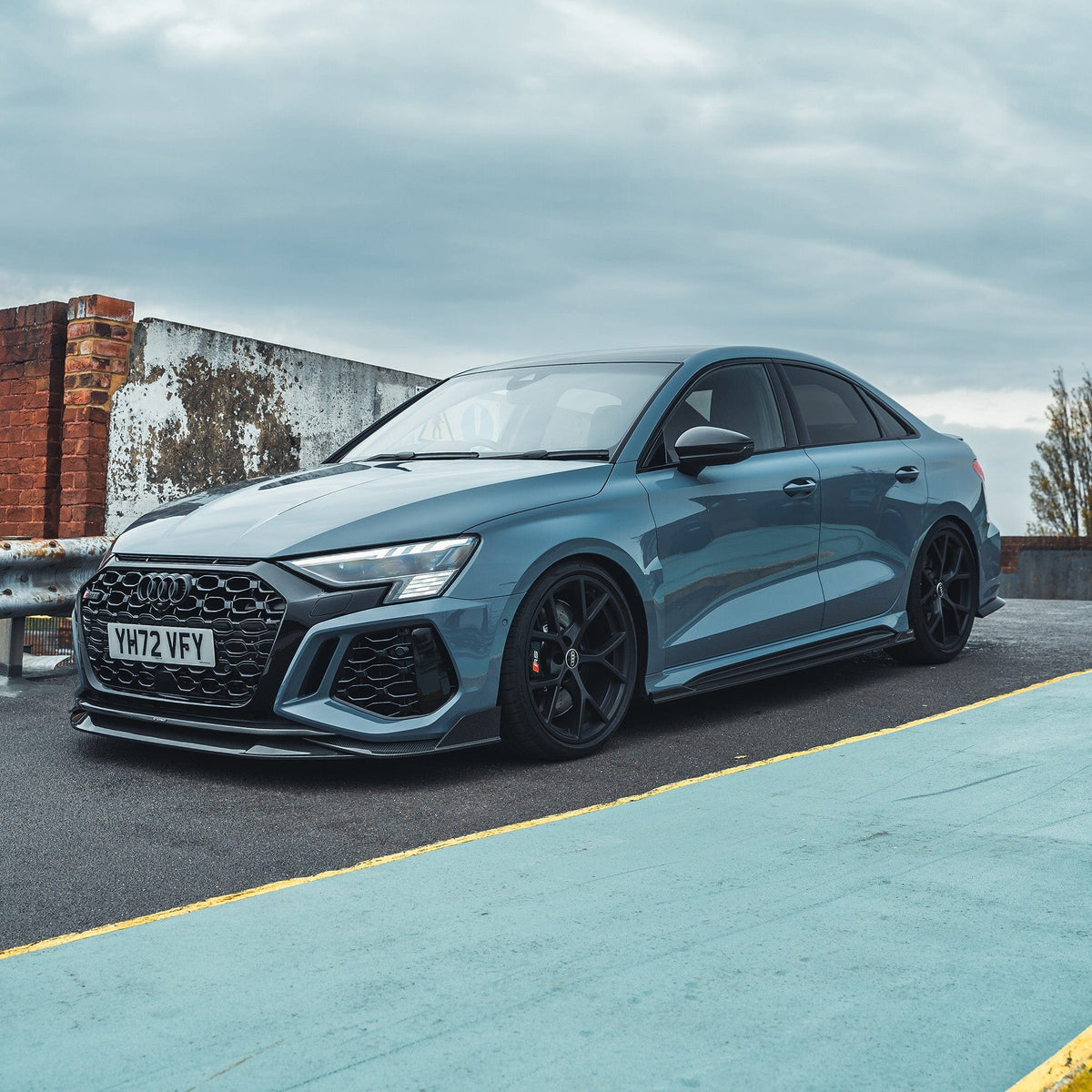 Full CT Design Kit for Audi RS3 8Y saloon 2022-2024, featuring carbon fiber accents and styling enhancements.