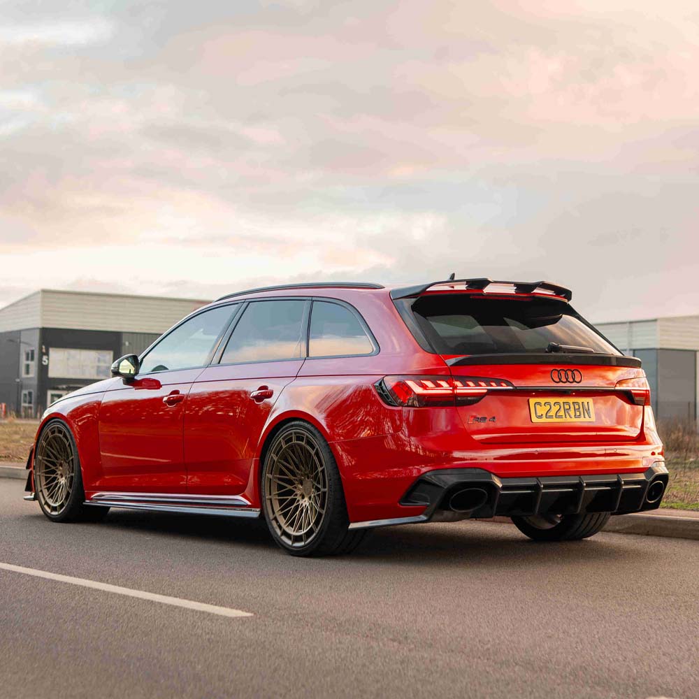 Audi RS4 B9.5 CT Design carbon fibre kit installed on the car, showcasing lightweight, high-performance carbon fibre components.