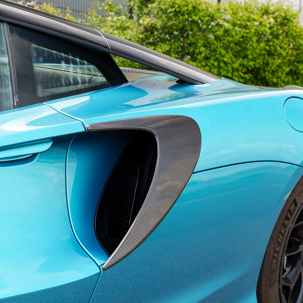 Carbon fiber side intake vent for the McLaren Artura 2023 by CT Carbon, showcasing sleek, lightweight automotive accessories.