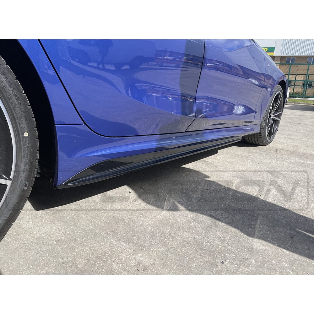 BMW G20 3 Series CT Carbon gloss black exhaust trim kit with square tips, designed for a sleek, polished look.