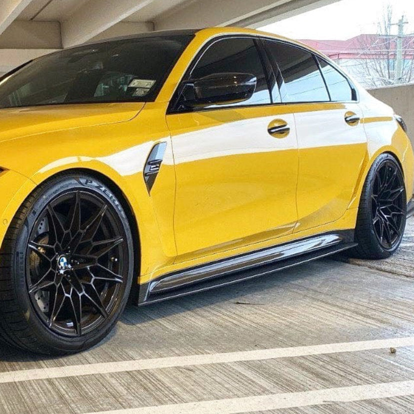 BMW G82 M4 full carbon fiber kit by CT Design, featuring lightweight carbon components for enhanced style and performance.