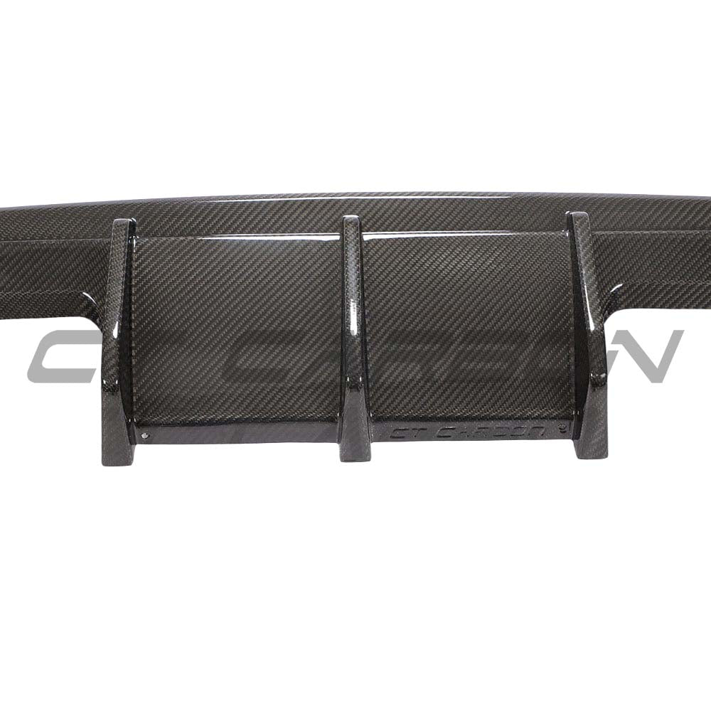 BMW G83 M4 full carbon fibre kit by CT Carbon, V4 version, including front and rear components, displayed on a white background.