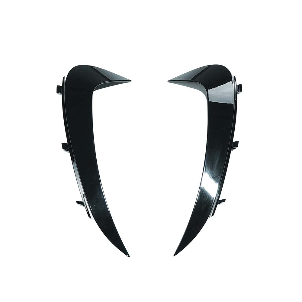Gloss black rear bumper trim for Mercedes C-Class W206 2021-2023 by CT Carbon, automotive accessories, close-up view.